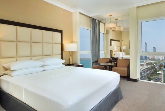 Radisson Blu Hotel and Resort Abu Dhabi Corniche Adipec binham travel03