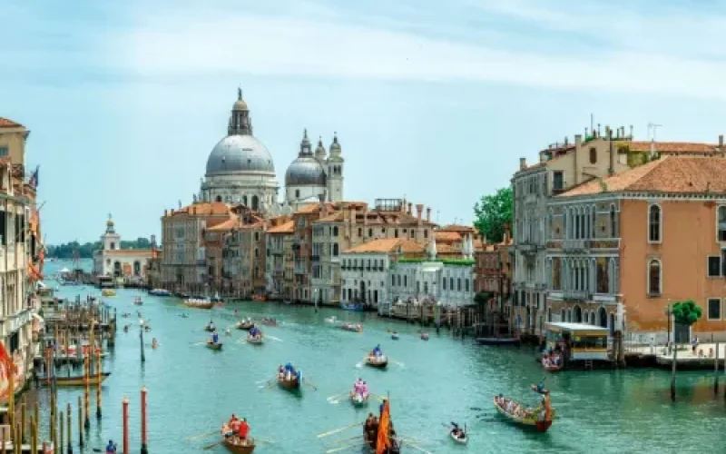 best travel packages